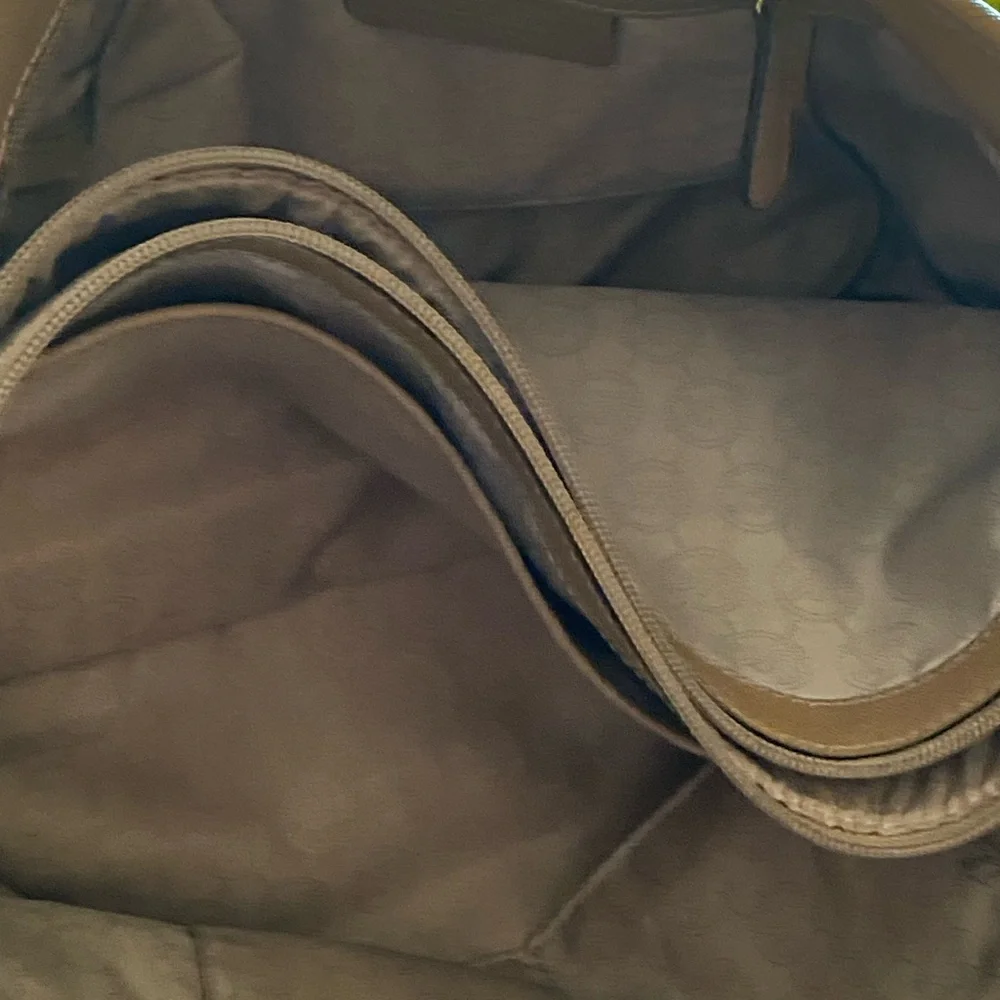 Michael Kors Tan Tote Bag - Picture 4 of 7